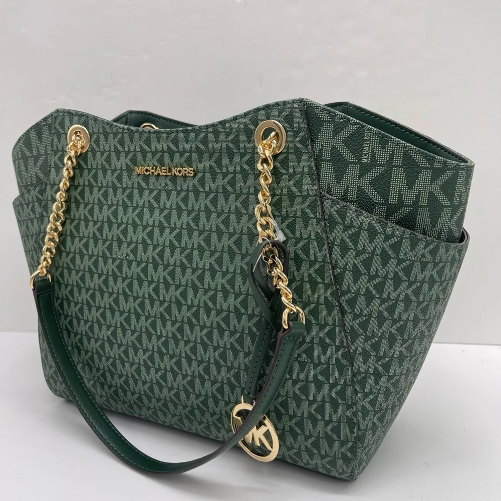 MICHAEL KORS
Jet Set Travel Large Signature Chain Shoulder Tote Bag
Moss
NWT - Picture 10 of 16